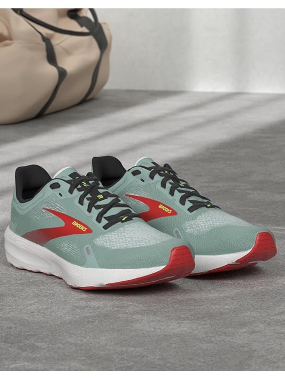 Brooks launch 9 Women size 9 Mint Green and Red Running Shoes